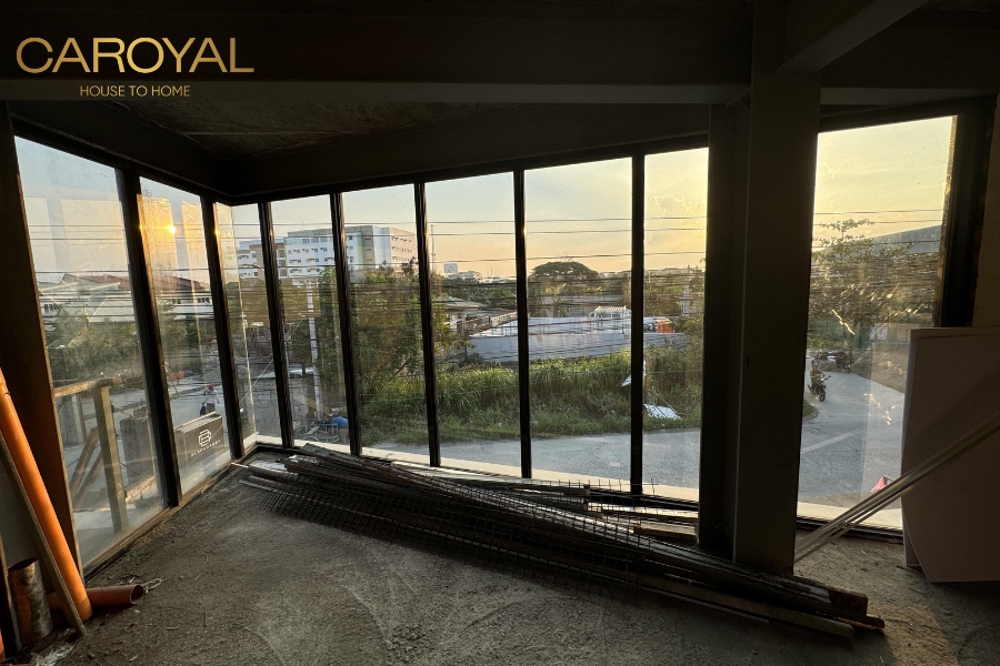 CAROYAL hướng dẫn cách dán giấy dán tường lên kính